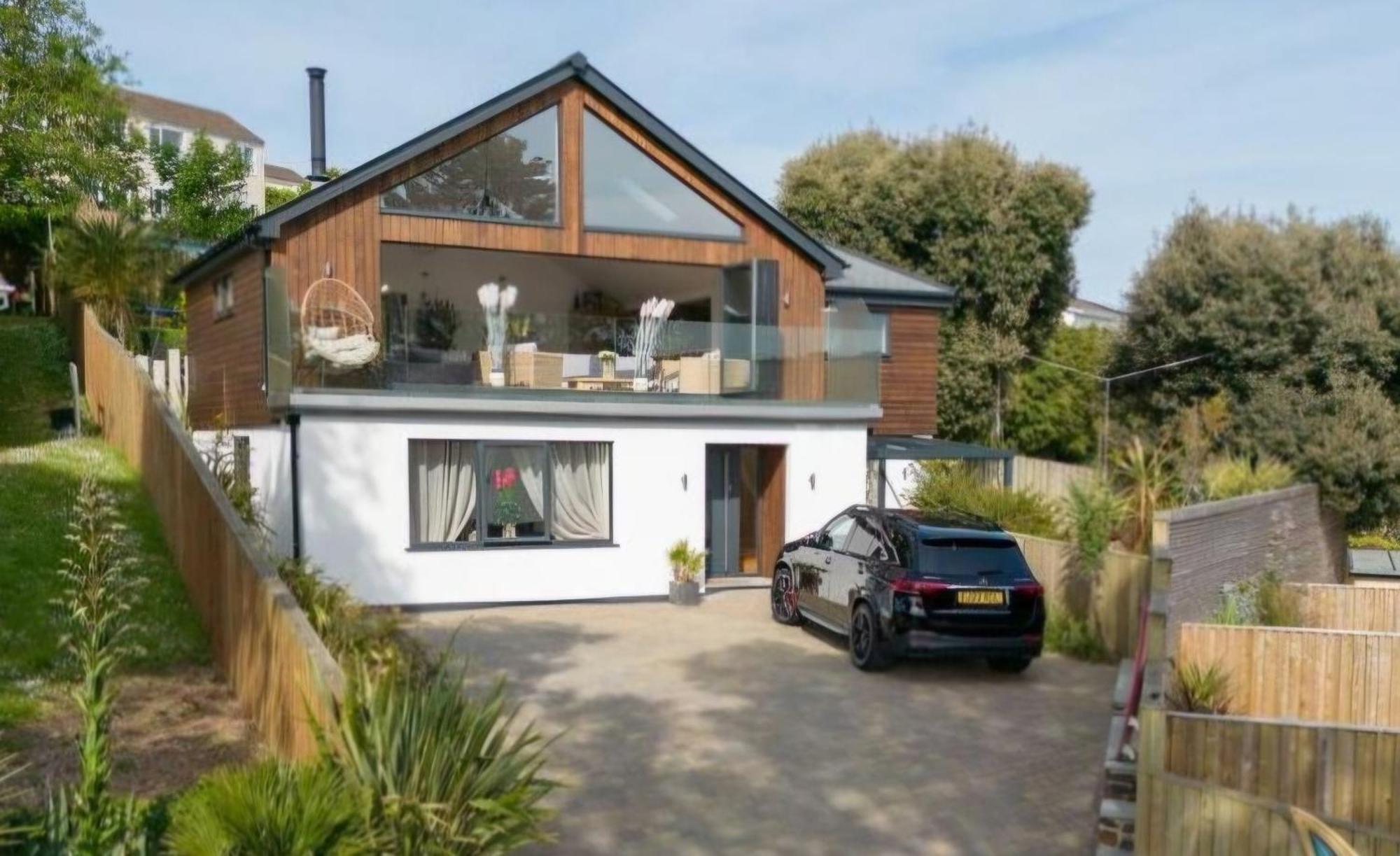 Villa Cornwall Sunray Palm - Gannel River Views, Close To Boating Lake, Pentire & Fistral Beach, Newquay Centre, Private Location Newquay (Cornwall)